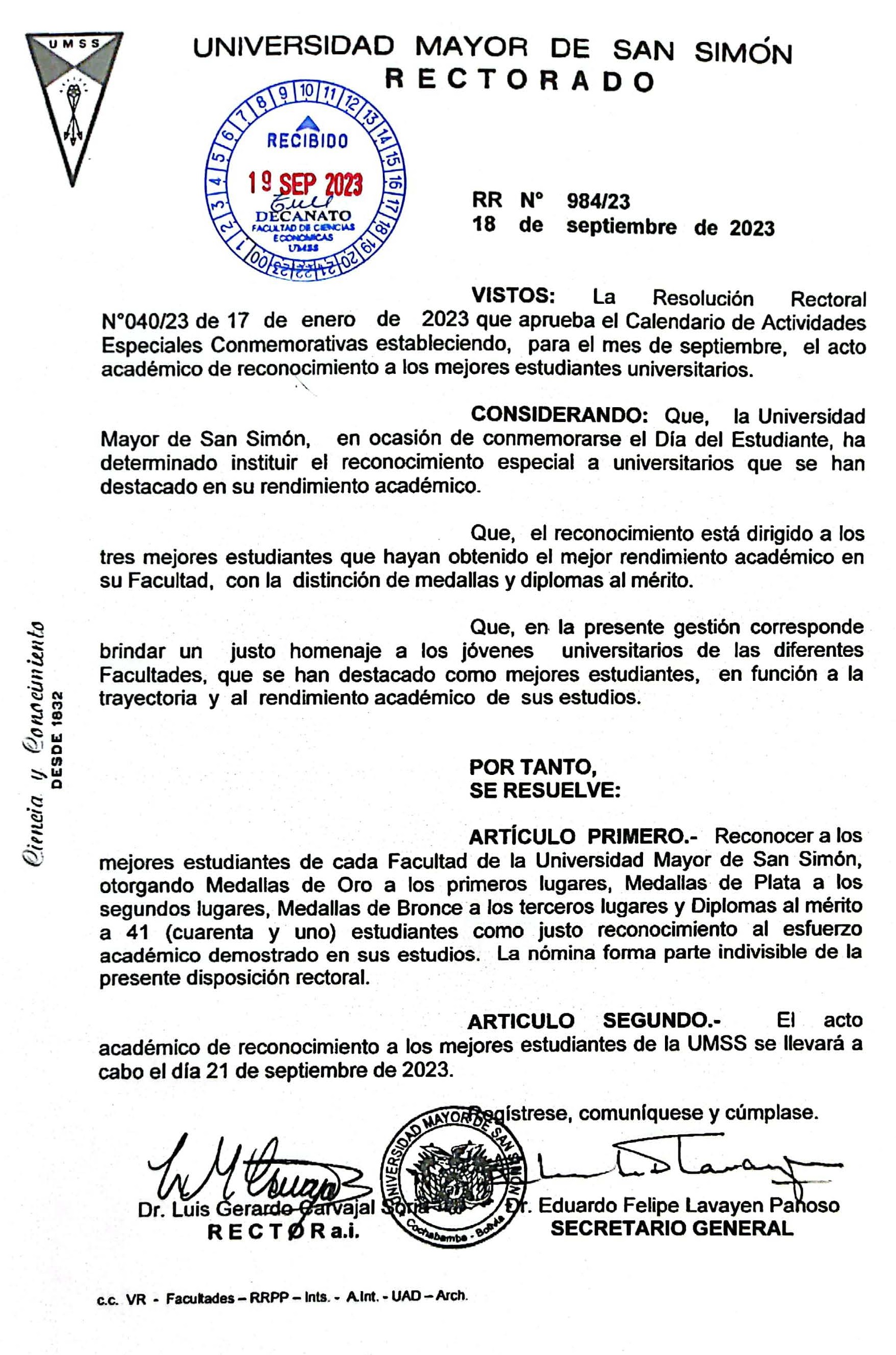 MEJORES ESTUDIANTES_Página_1